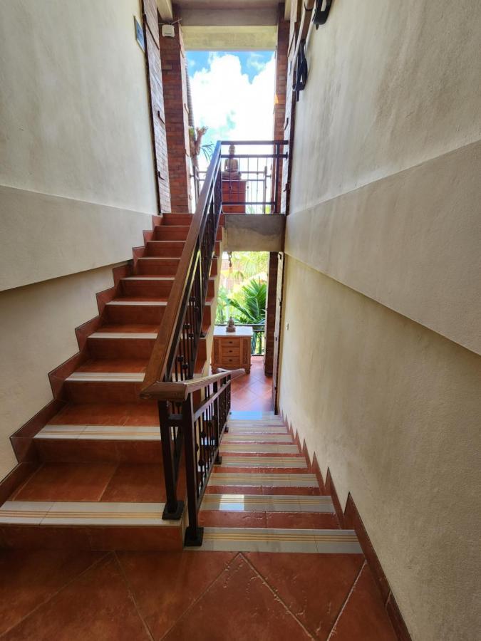 Buda Amitaba Ubud Esterno foto