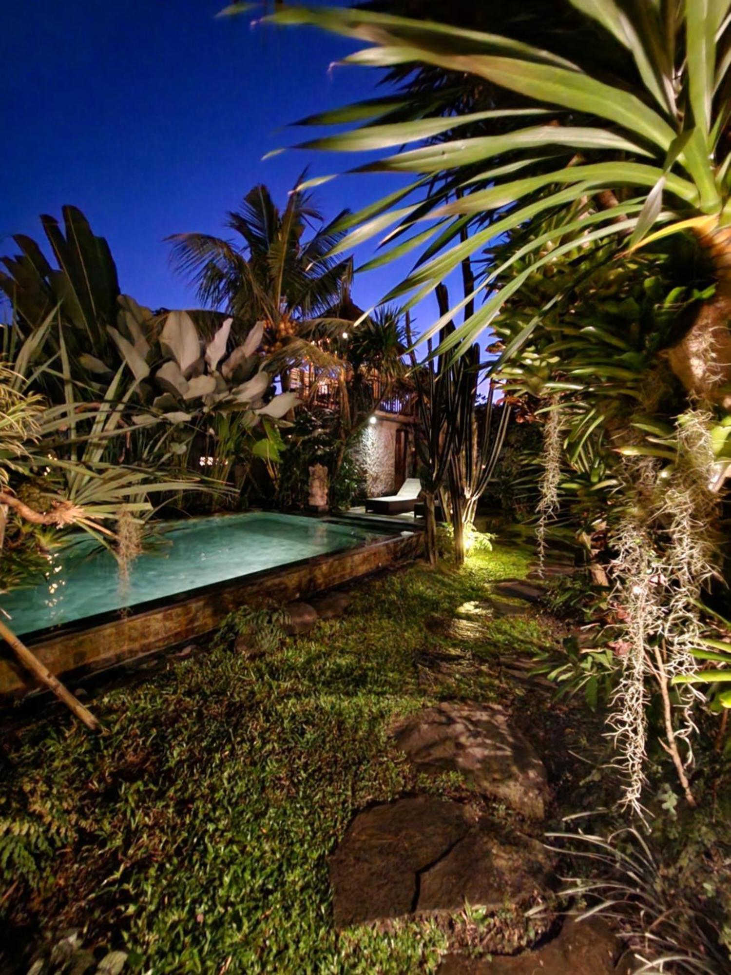 Buda Amitaba Ubud Esterno foto